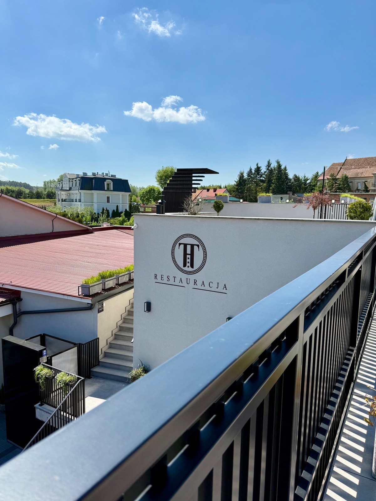 Zimmer oder Hotelfassade