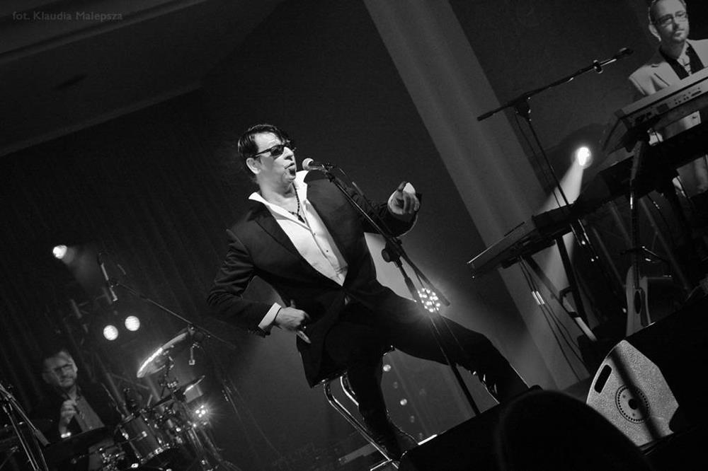 Maciej Maleńczuk - koncert w Hotelu Toscania (zdjęcie 12 z 16)